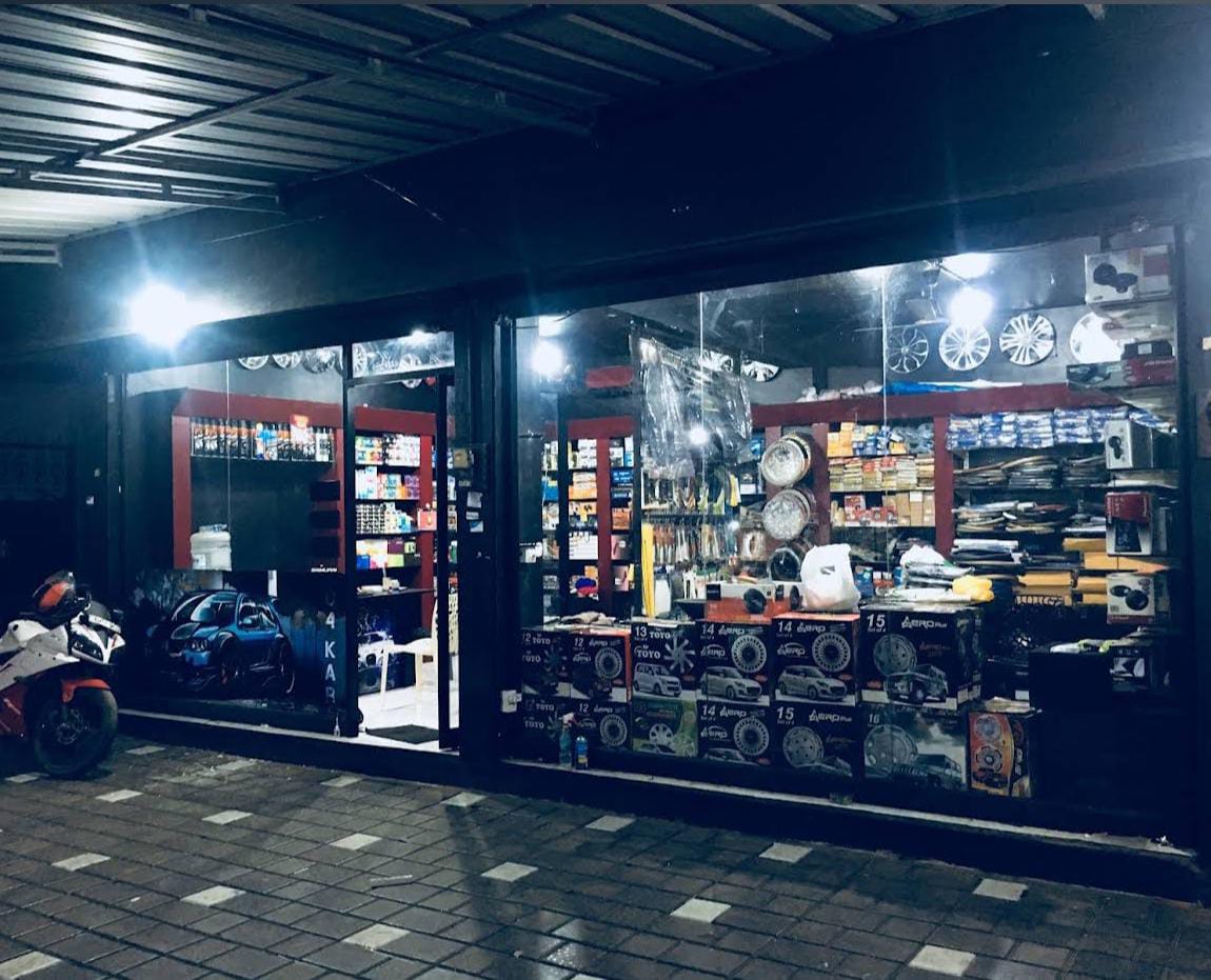 C4 KAR PREMIUM CAR ACCESSORIES PATTAMBI